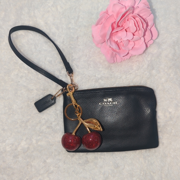 Coach Black Pebbled Leather Wristlet Corner Zip Hangtag Gold + Cherry Charm EUC - Picture 1 of 7